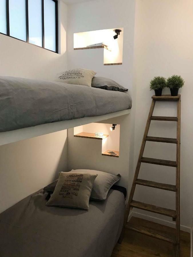Le Penequet : L'Appartement Du Vieux Port ☺ Marseille Exteriör bild