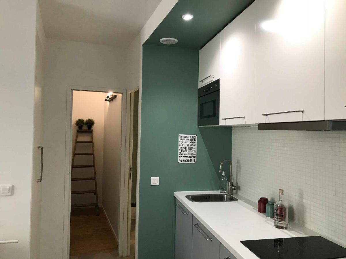 Le Penequet : L'Appartement Du Vieux Port ☺ Marseille Exteriör bild
