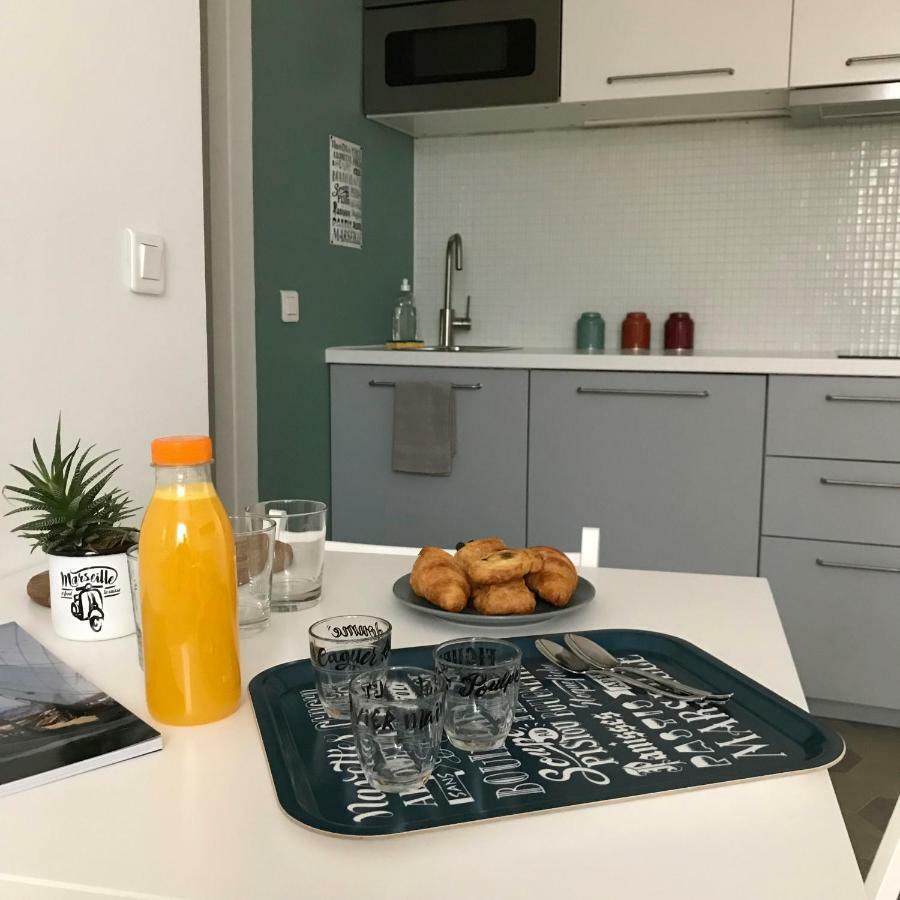 Le Penequet : L'Appartement Du Vieux Port ☺ Marseille Exteriör bild